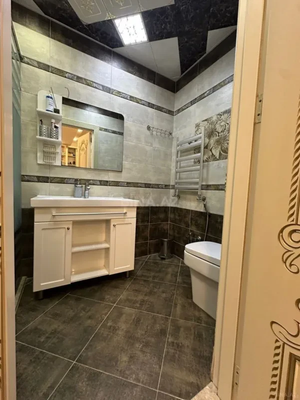 Satılır 3 otaqlı mənzil 100 m²
