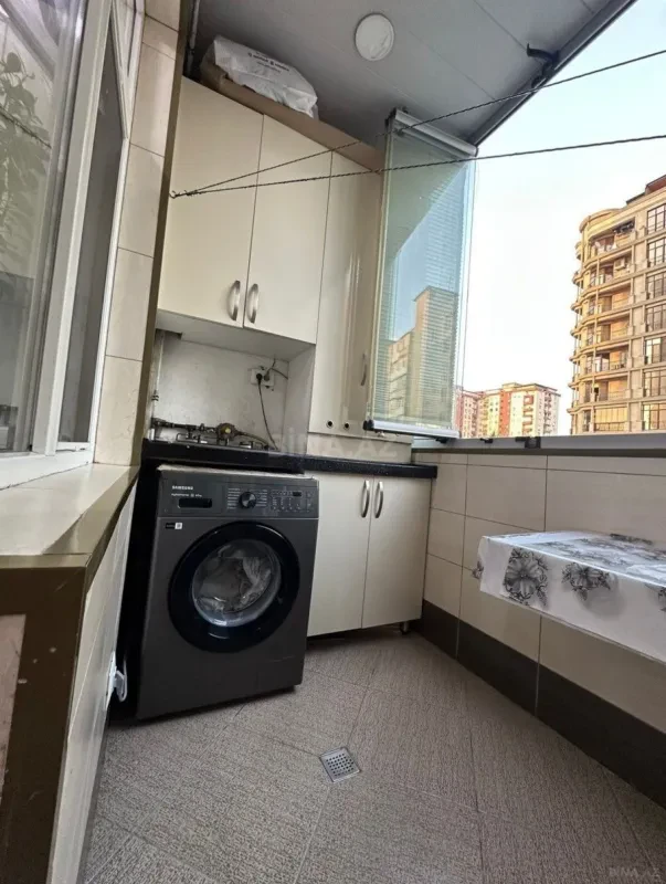 Satılır 3 otaqlı mənzil 100 m²