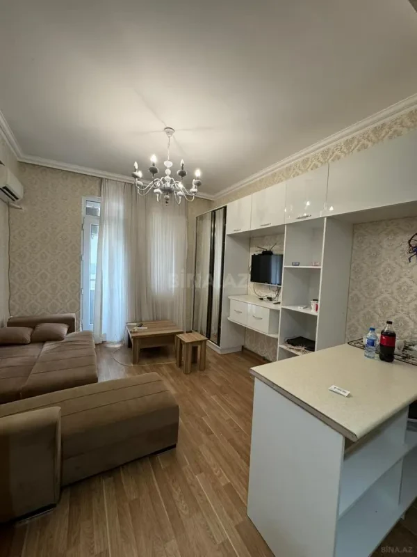 Satılır 1 otaqlı mənzil 30 m²