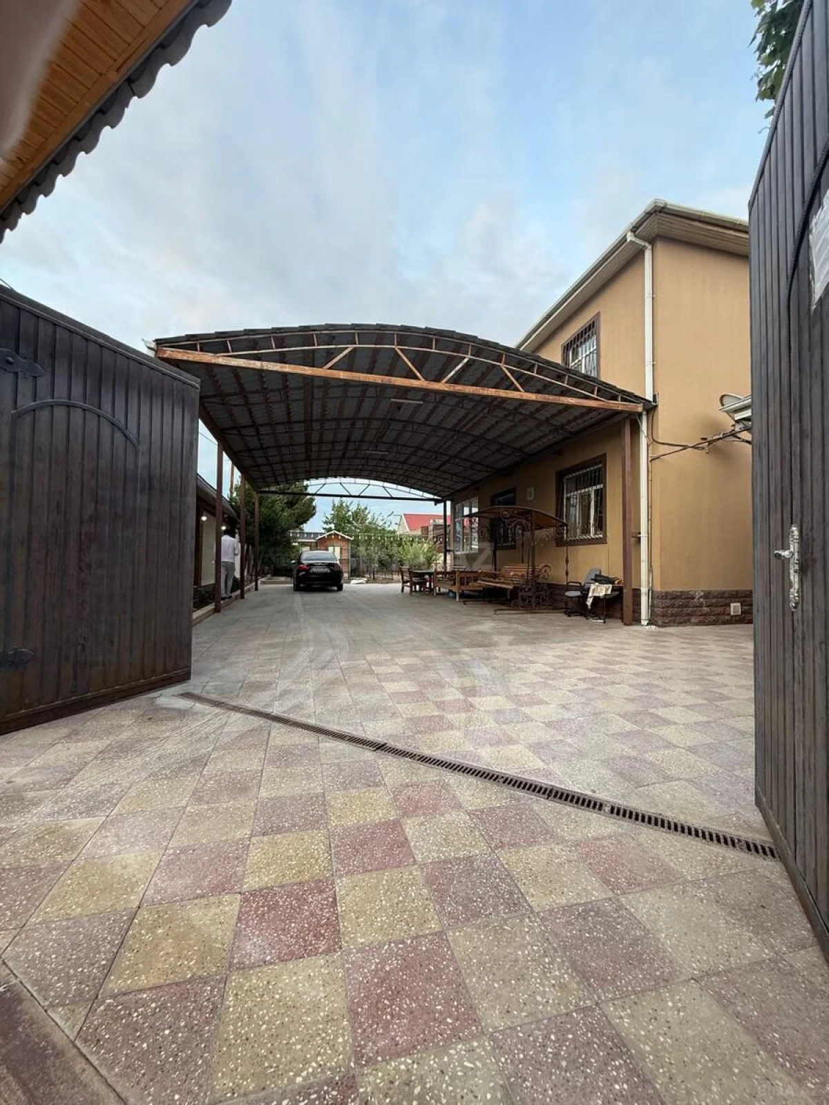 Satılır 4 otaqlı həyət evi 117 m²