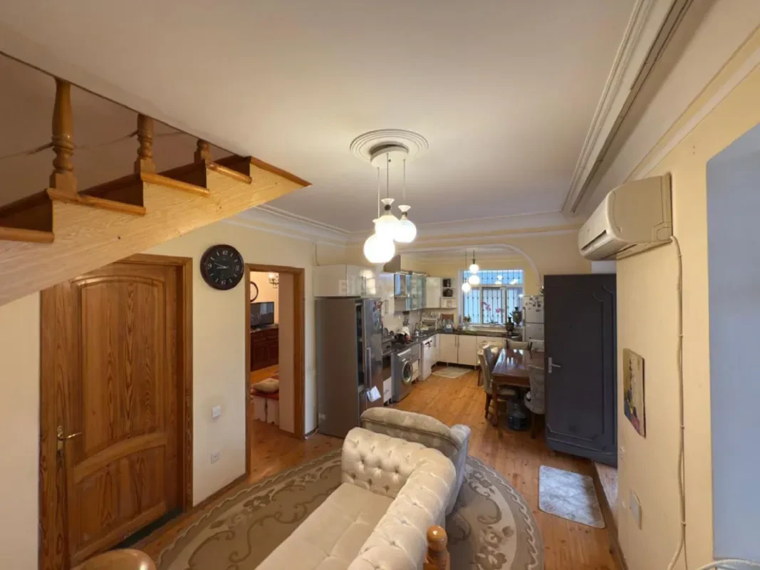 Satılır 4 otaqlı həyət evi 117 m²