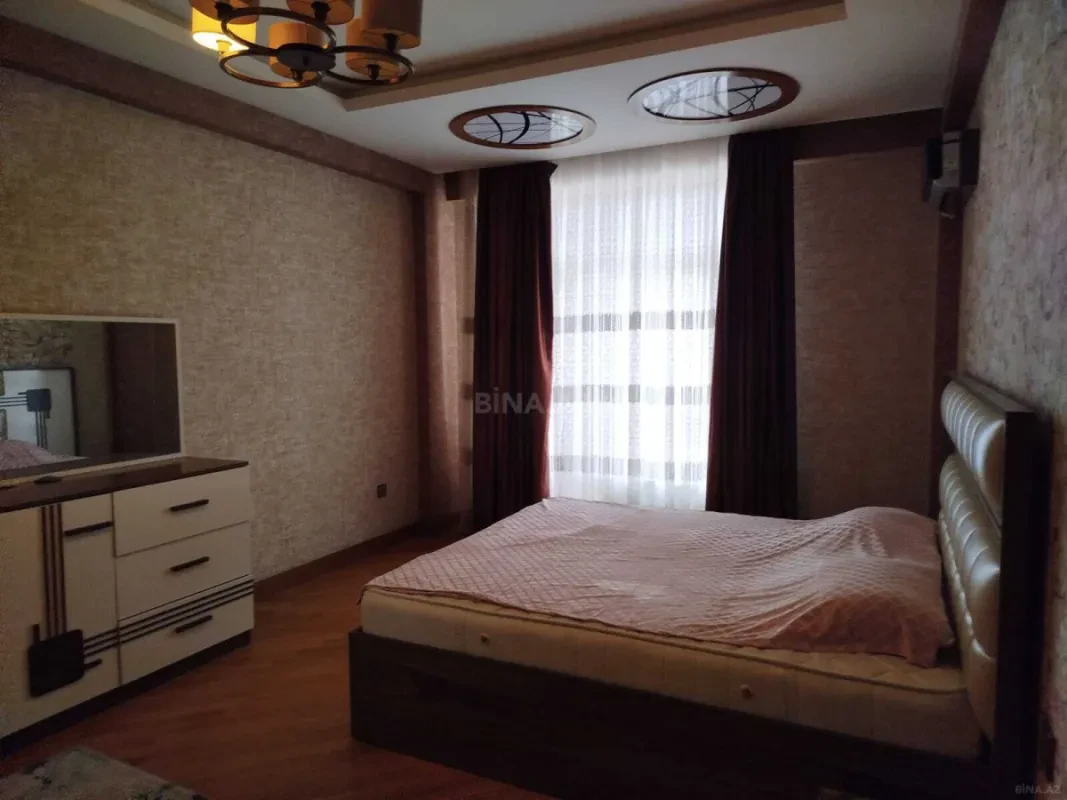Satılır 4 otaqlı həyət evi 117 m²