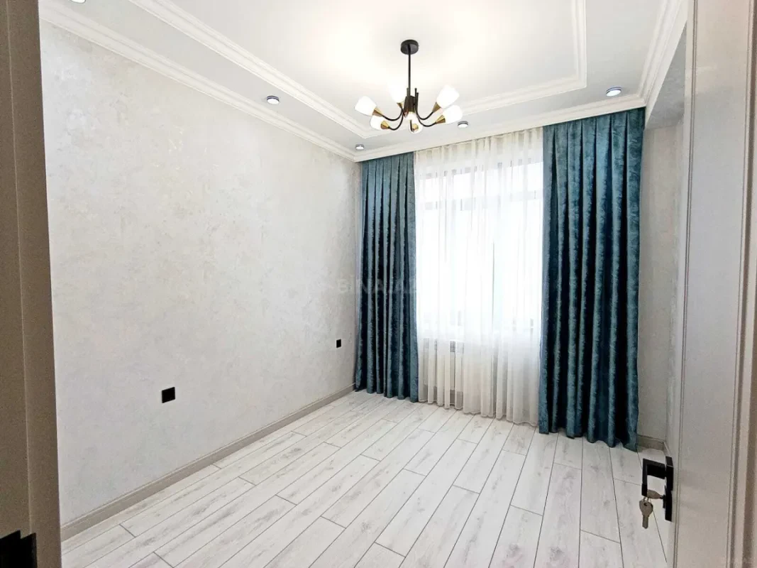 Satılır 2 otaqlı mənzil 63 m²