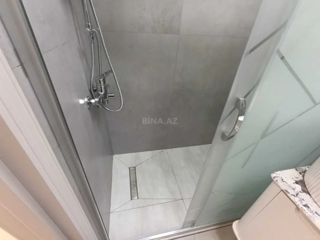 Satılır 2 otaqlı mənzil 63 m²