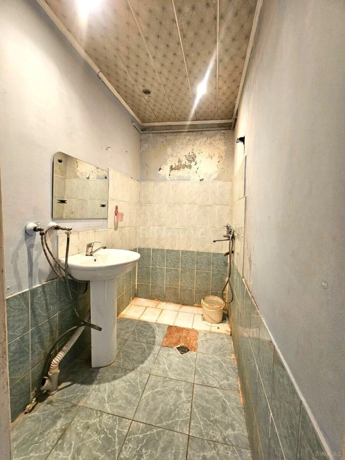 Kirayə verilir 2 otaqlı mənzil 60 m²