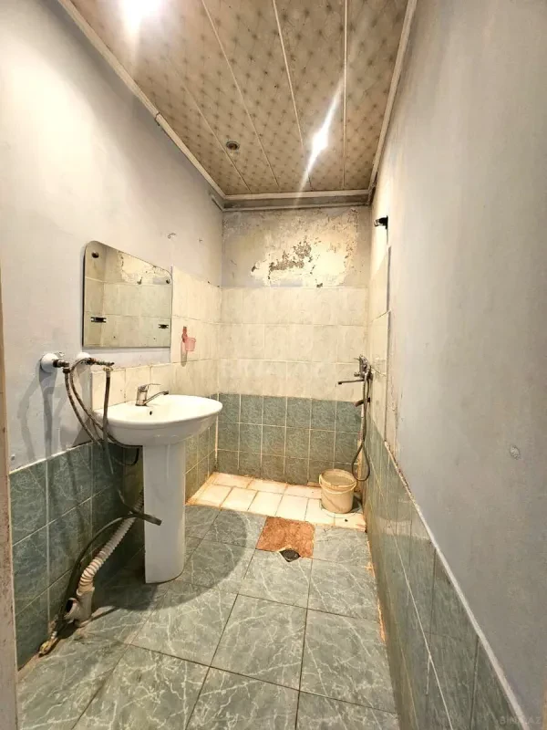 Kirayə verilir 2 otaqlı mənzil 60 m²