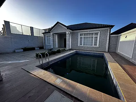 Satılır 3 otaqlı həyət evi 190 m² — Bakı, Novxanı 3 otaq 190.00 m²