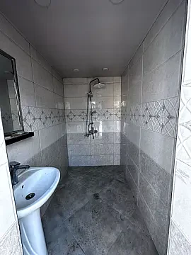 Satılır 3 otaqlı həyət evi 190 m²
