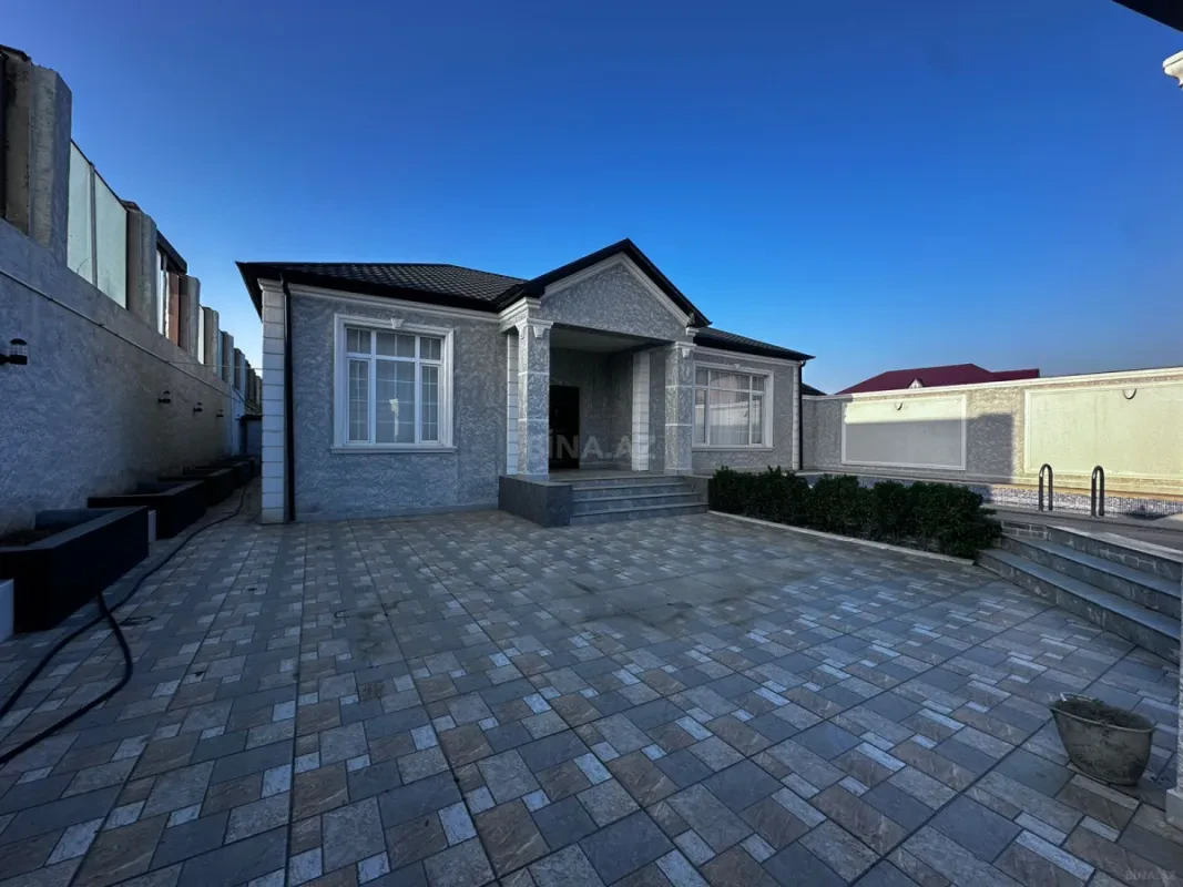 Satılır 3 otaqlı həyət evi 190 m²
