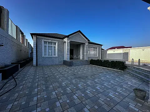 Satılır 3 otaqlı həyət evi 190 m²