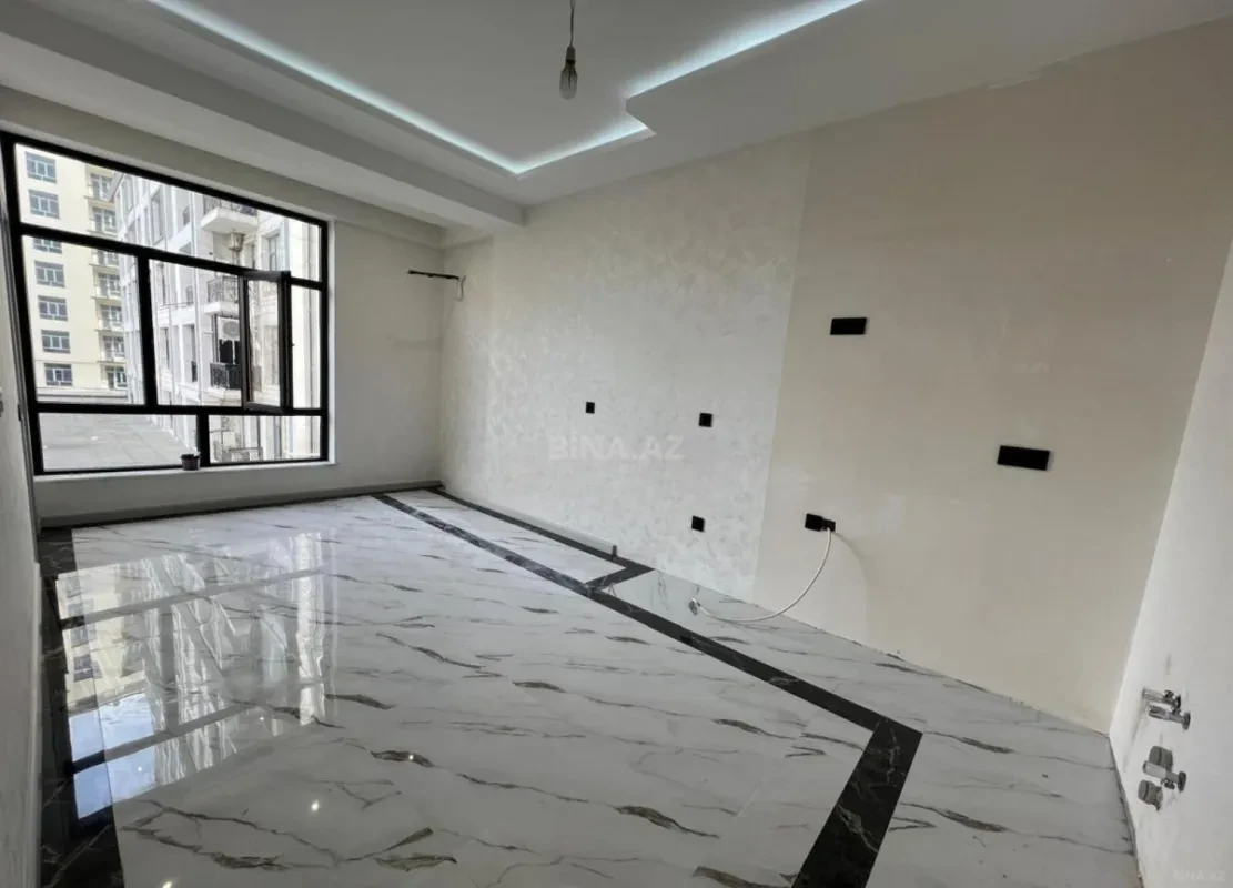 Satılır 3 otaqlı mənzil 117 m²