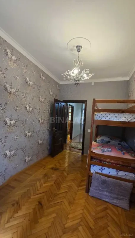 Satılır 3 otaqlı mənzil 75 m²