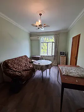 Kirayə verilir 1 otaqlı mənzil 32 m² — Bakı, Memar Əcəmi yanı 1 otaq 32.00 m²
