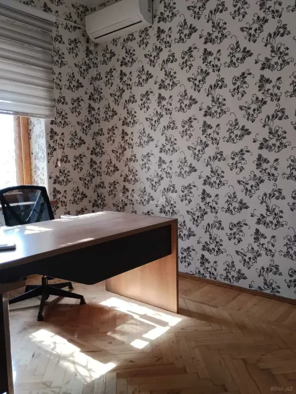 Kirayə verilir 3 otaqlı ofis 85 m²