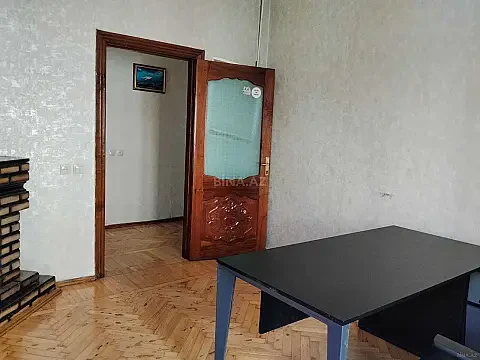 Kirayə verilir 3 otaqlı ofis 85 m²