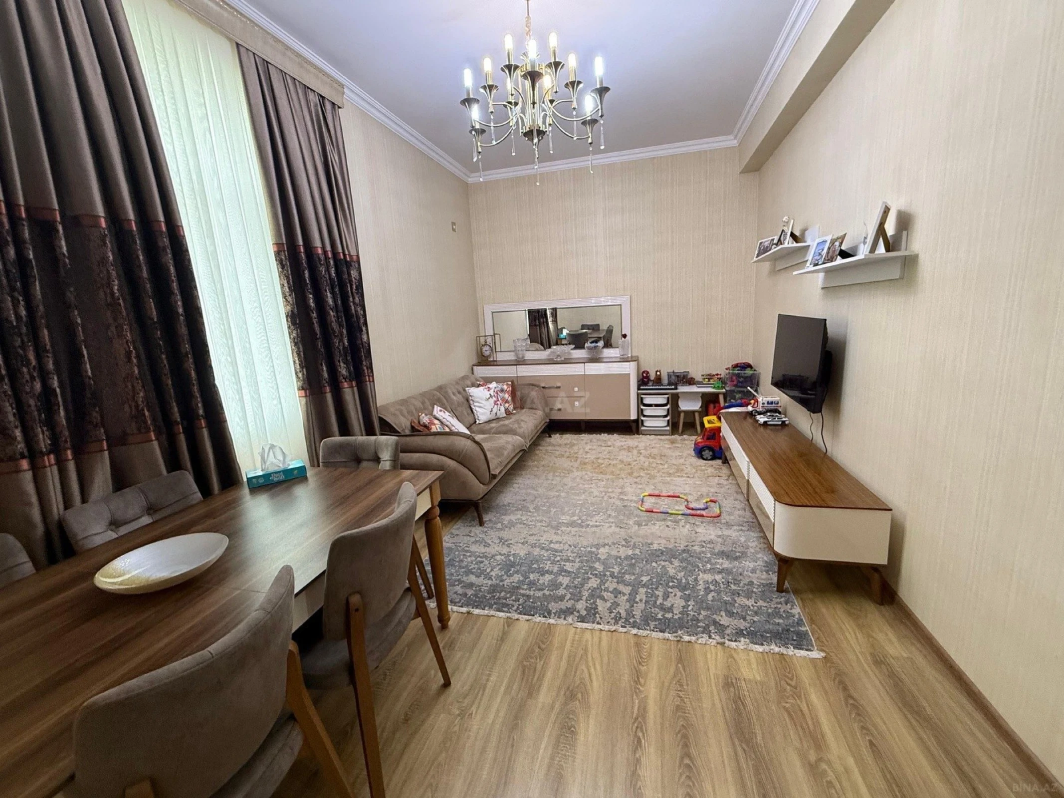 Satılır 2 otaqlı mənzil 68 m²