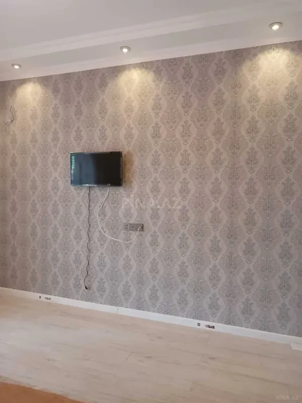 Kirayə verilir 2 otaqlı mənzil 90 m²