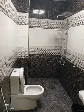 Kirayə verilir 2 otaqlı mənzil 90 m²