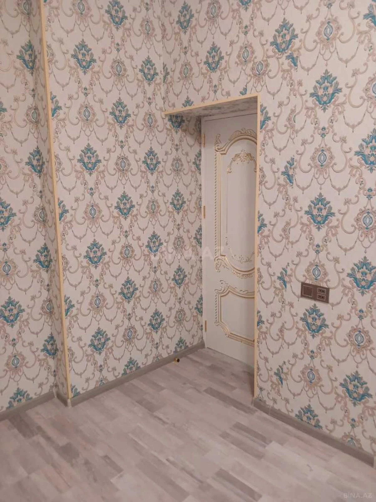 Kirayə verilir 2 otaqlı mənzil 90 m²