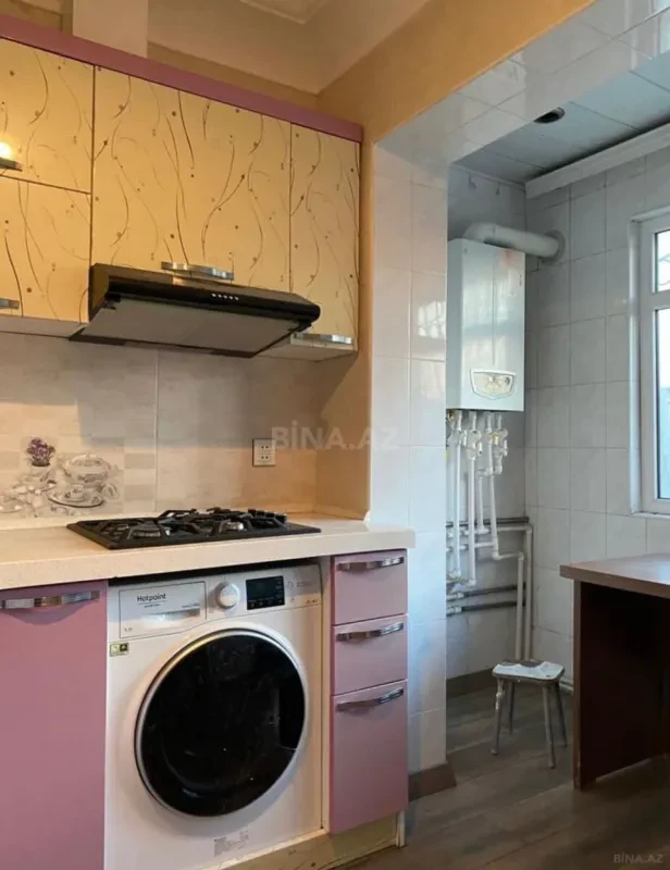Kirayə verilir 2 otaqlı mənzil 60 m²