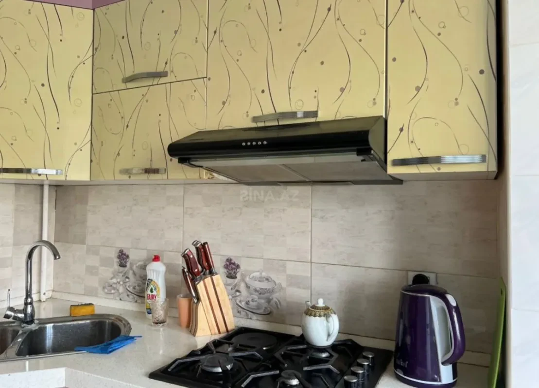 Kirayə verilir 2 otaqlı mənzil 60 m²