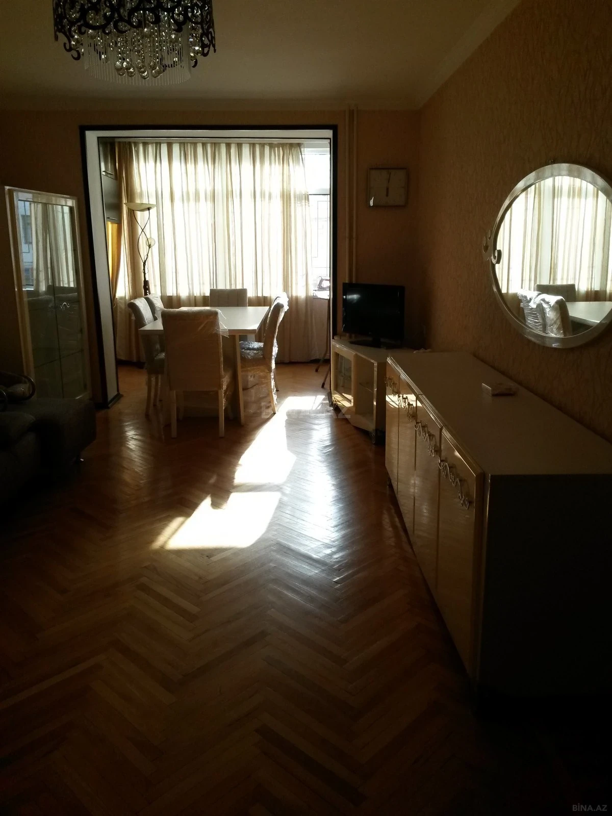 Satılır 2 otaqlı mənzil 60 m²
