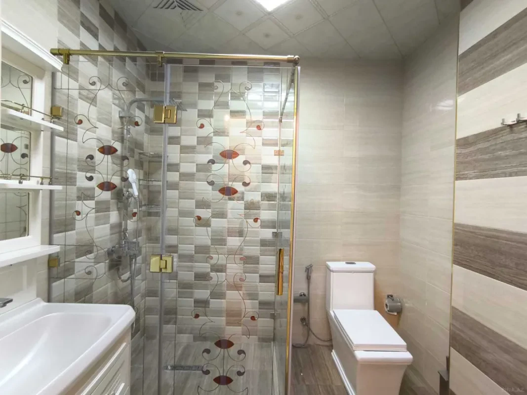 Kirayə verilir 2 otaqlı mənzil 96 m²