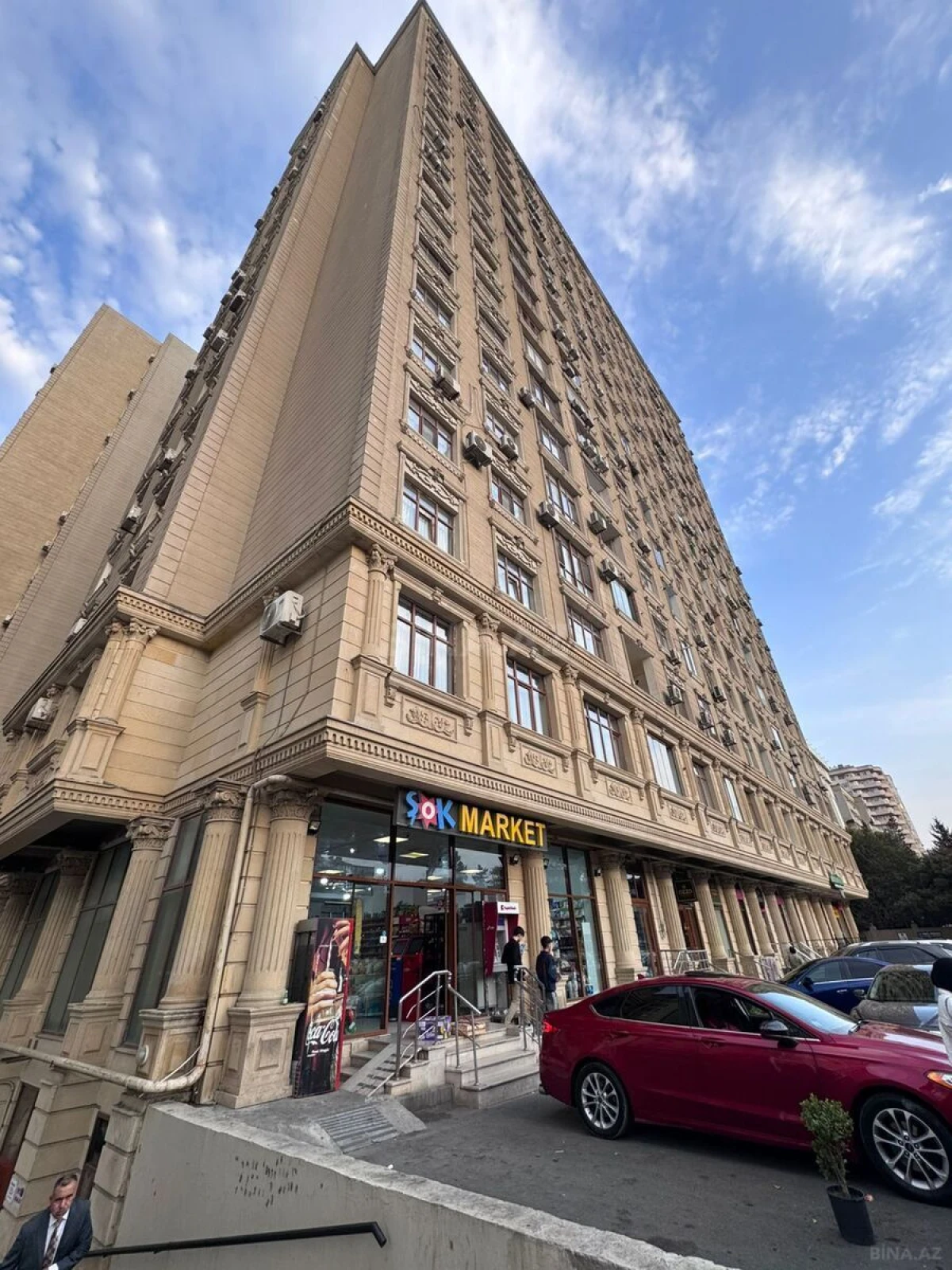 Satılır 2 otaqlı mənzil 78 m²