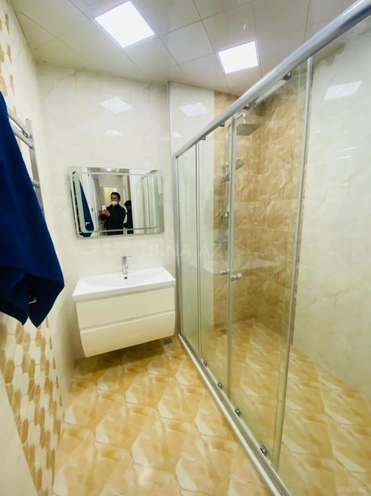 Satılır 2 otaqlı mənzil 78 m²