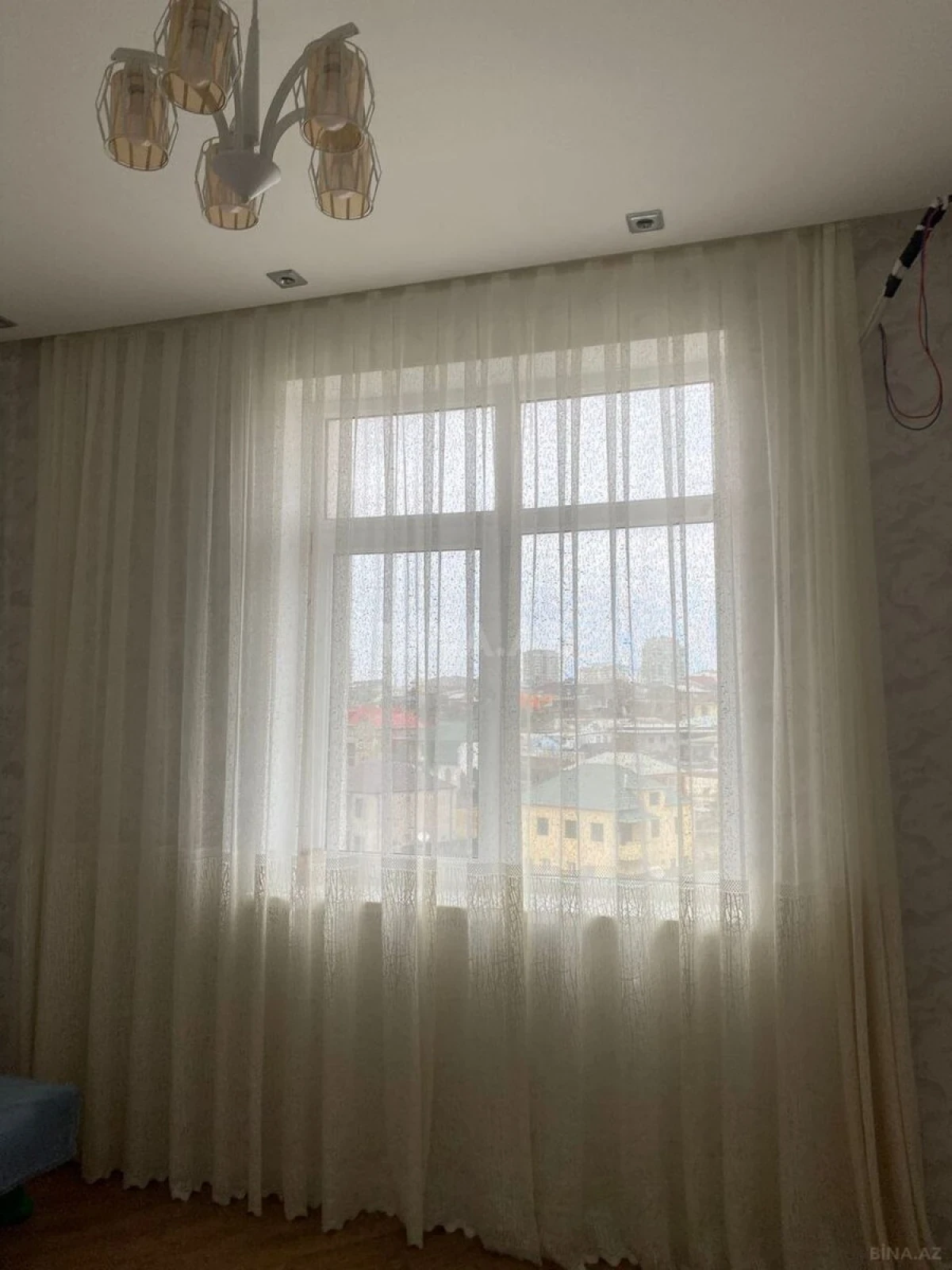 Satılır 2 otaqlı mənzil 54 m²
