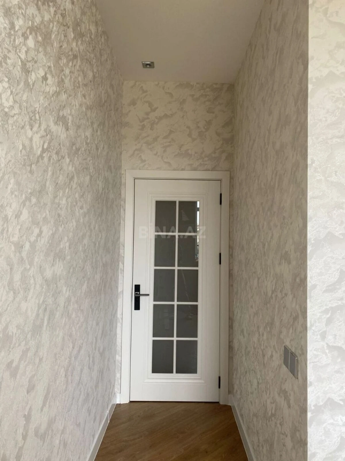 Satılır 2 otaqlı mənzil 54 m²