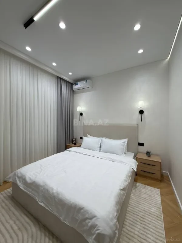 Kirayə verilir 3 otaqlı mənzil 130 m²