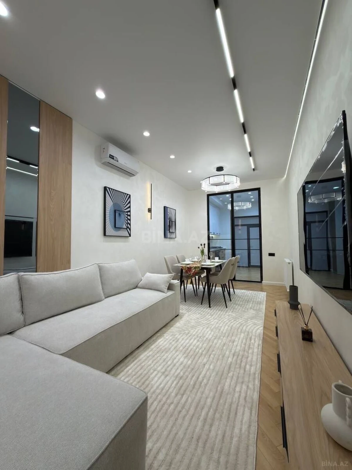 Kirayə verilir 3 otaqlı mənzil 130 m²