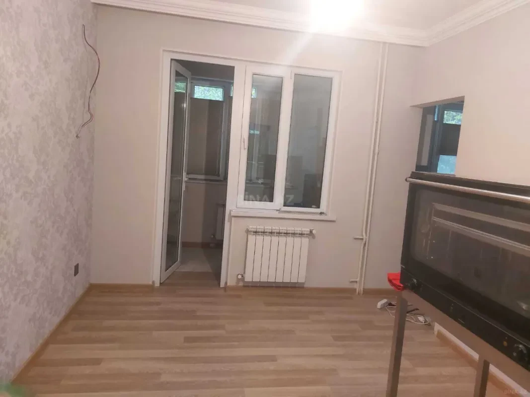 Satılır 2 otaqlı mənzil 43.5 m²