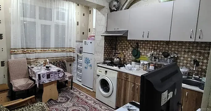 Satılır 2 otaqlı mənzil 60 m²