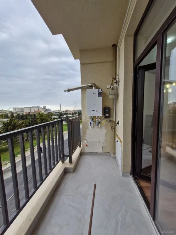 Satılır 2 otaqlı mənzil 61 m²