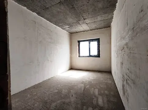 Satılır 3 otaqlı mənzil 163 m²