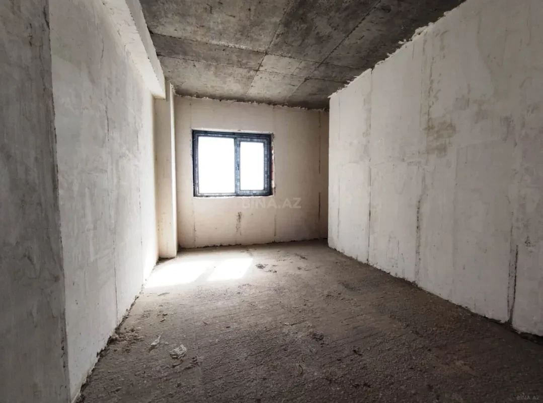 Satılır 3 otaqlı mənzil 163 m²