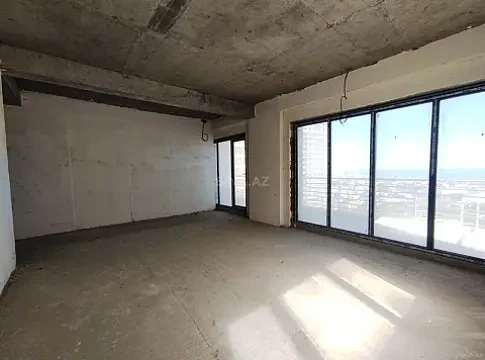 Satılır 3 otaqlı mənzil 163 m²