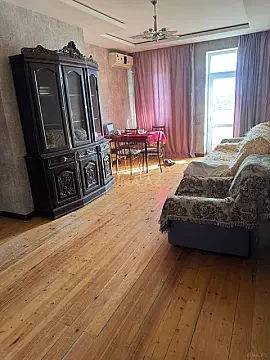 Kirayə verilir 2 otaqlı mənzil 67 m² — Bakı, Bakıxanov 2 otaq 67.00 m²
