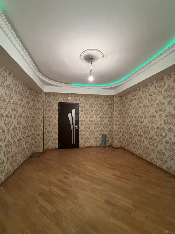 Satılır 2 otaqlı mənzil 75 m²