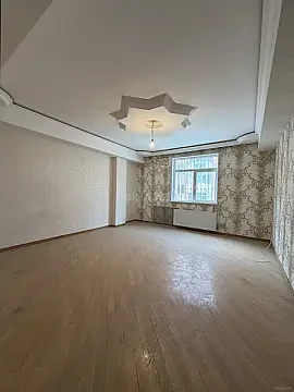 Satılır 2 otaqlı mənzil 75 m²