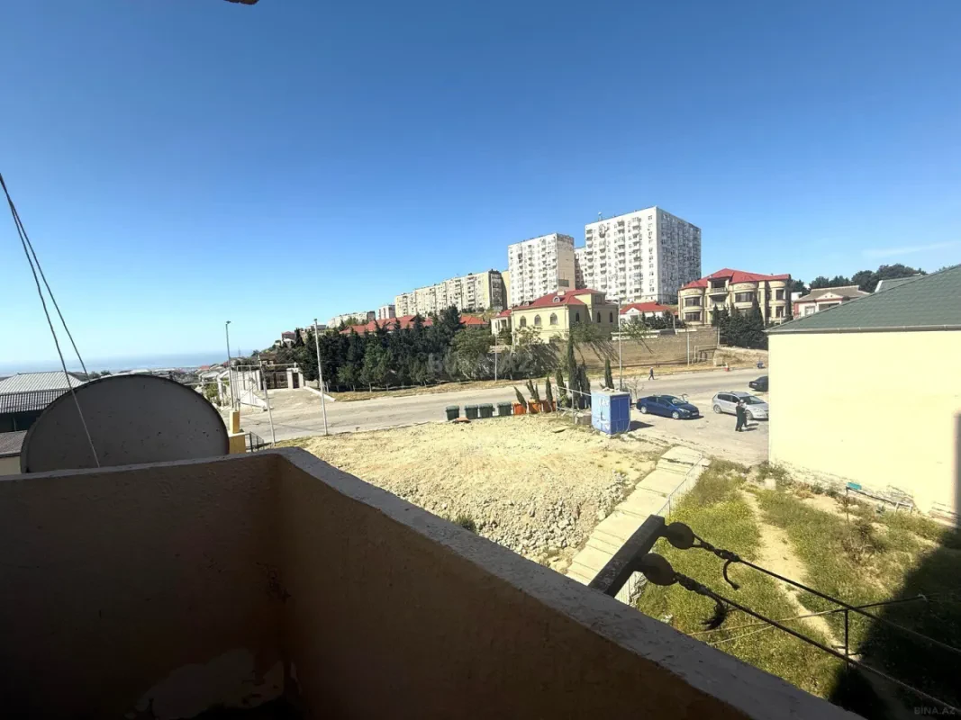 Kirayə verilir 2 otaqlı mənzil 60 m²