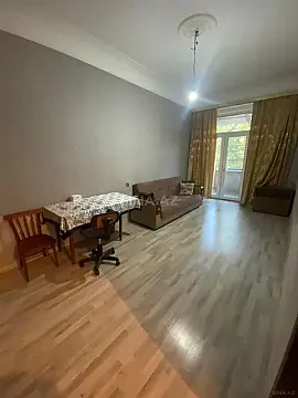Kirayə verilir 3 otaqlı mənzil 75 m²