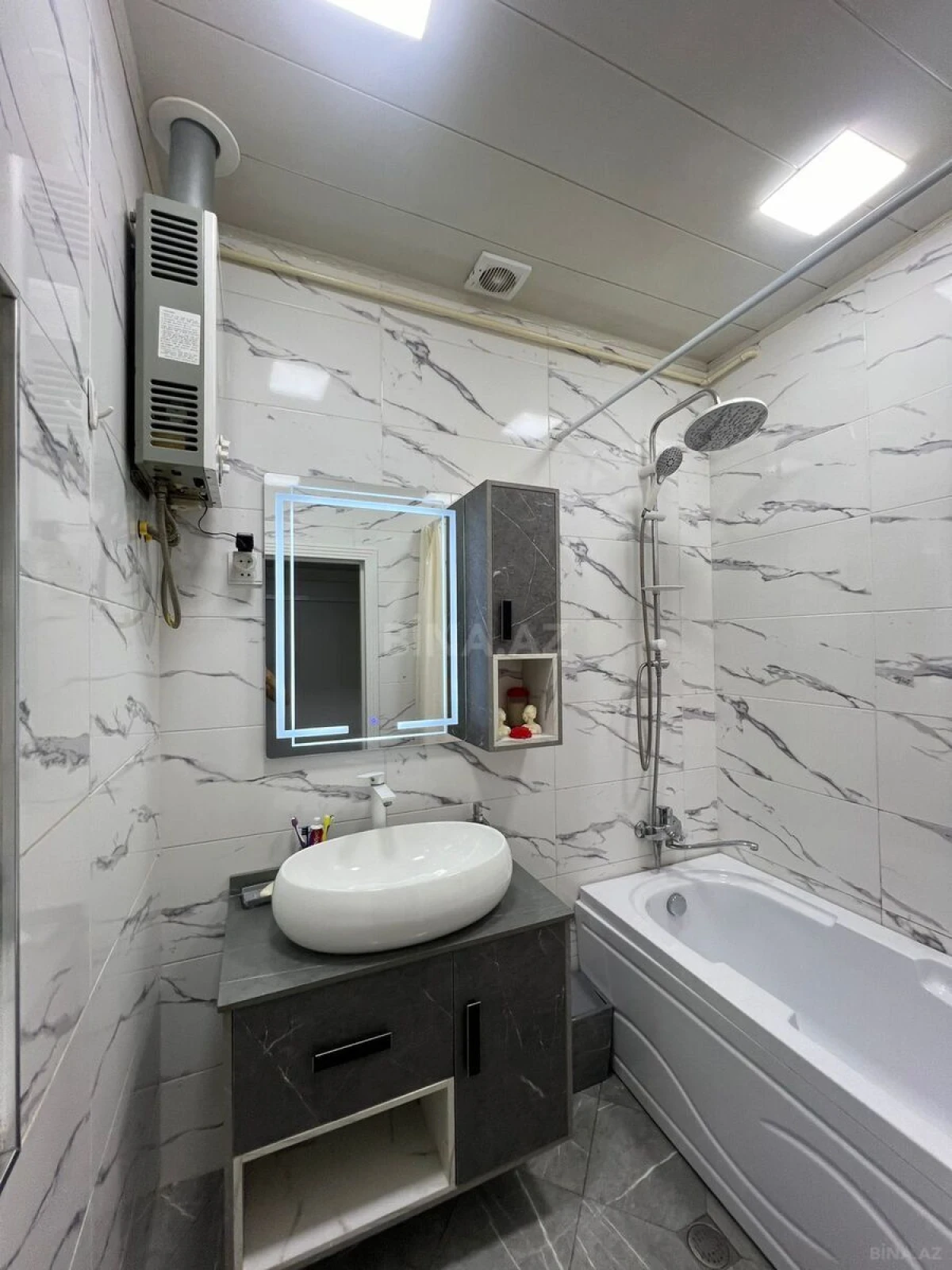Kirayə verilir 3 otaqlı mənzil 75 m²