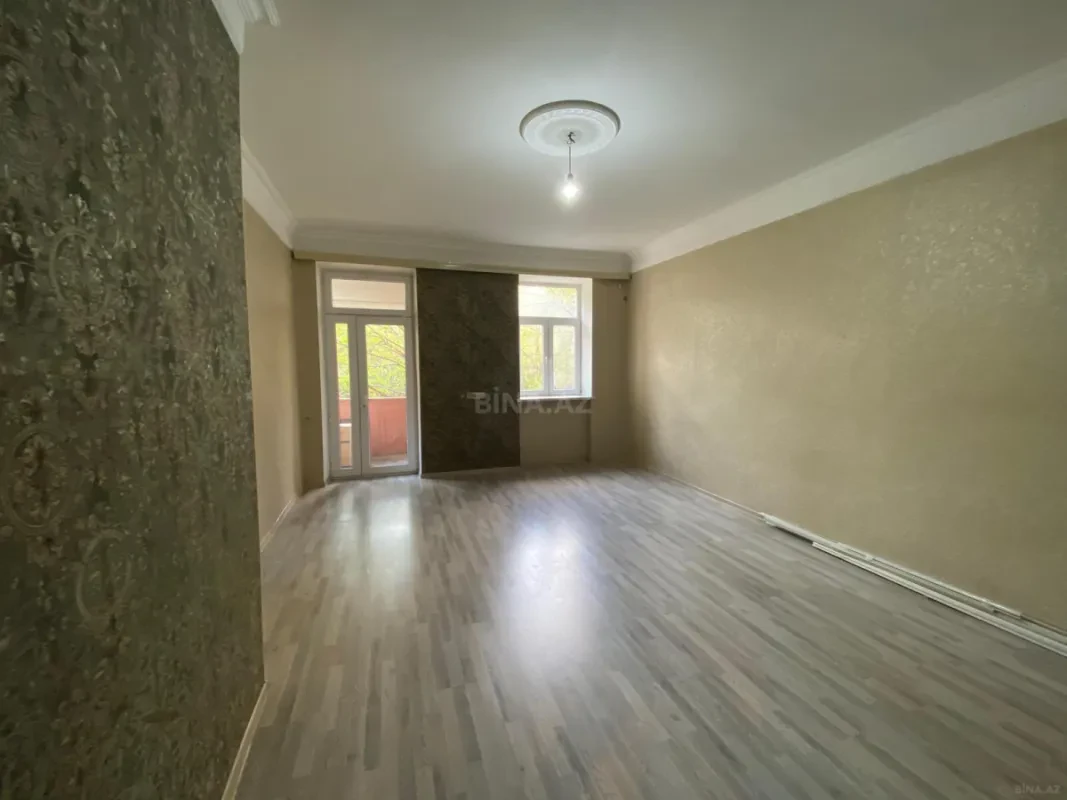Kirayə verilir 3 otaqlı mənzil 75 m²