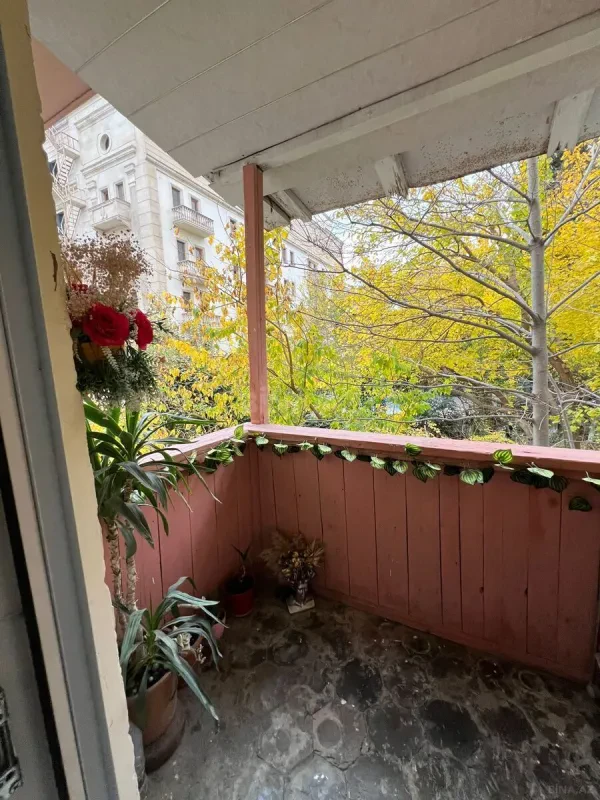 Kirayə verilir 3 otaqlı mənzil 75 m²
