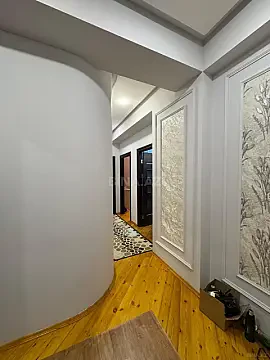 Satılır 2 otaqlı mənzil 70 m²