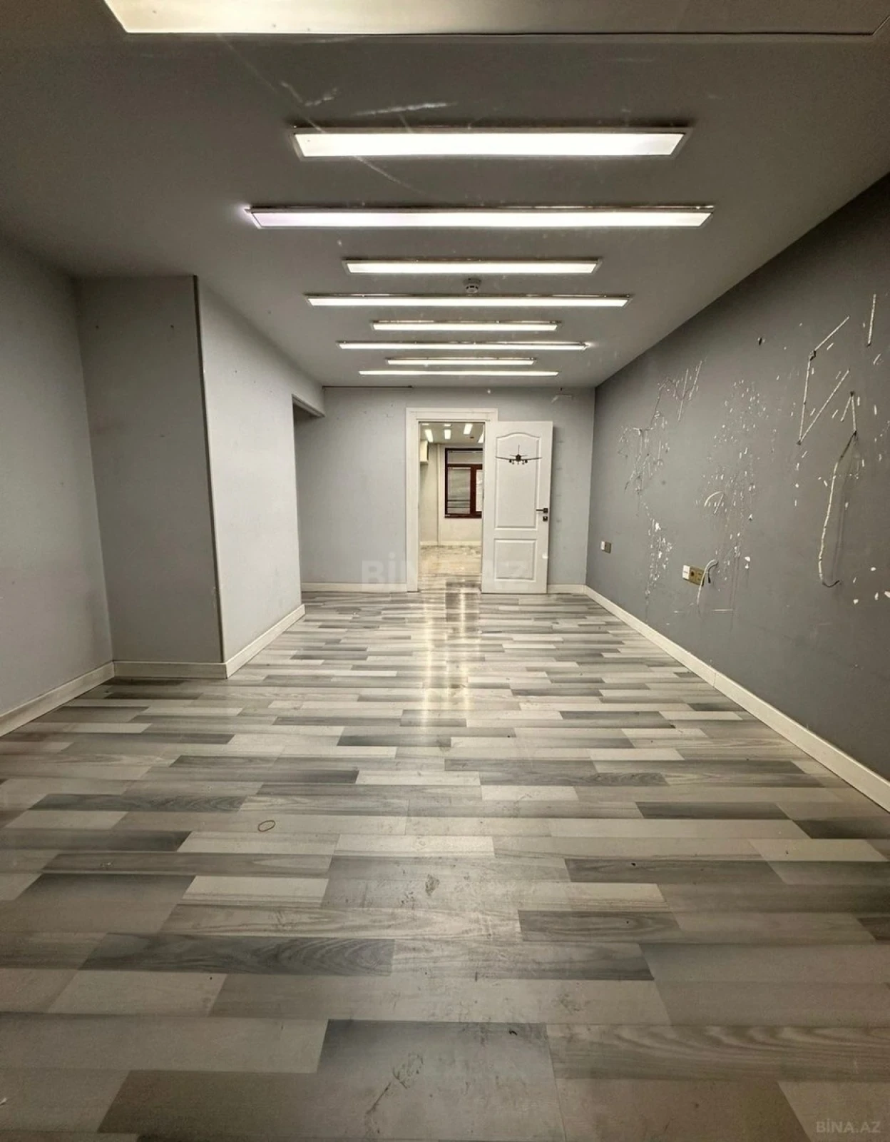 Kirayə verilir obyekt 70 m²