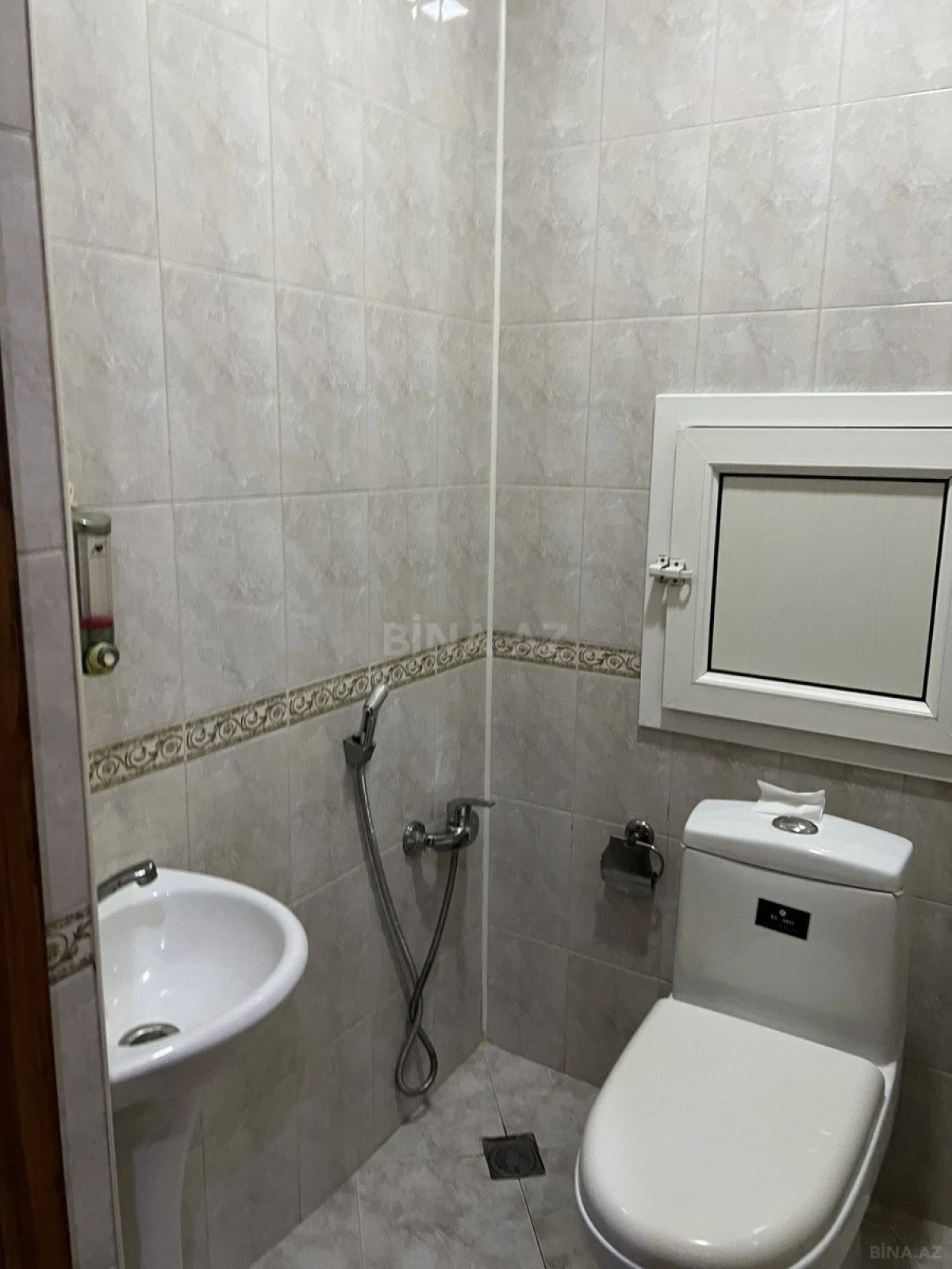 Kirayə verilir 3 otaqlı mənzil 86 m²